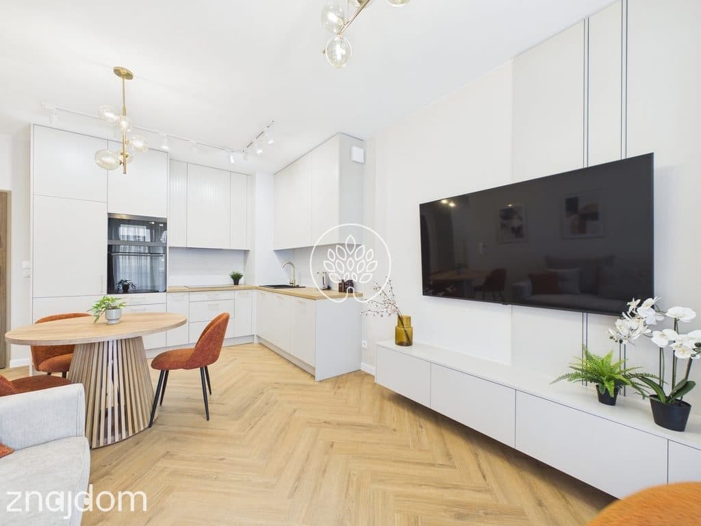 Wyjątkowy apartament na Osiedlu Urzecze - zdjęcie 8