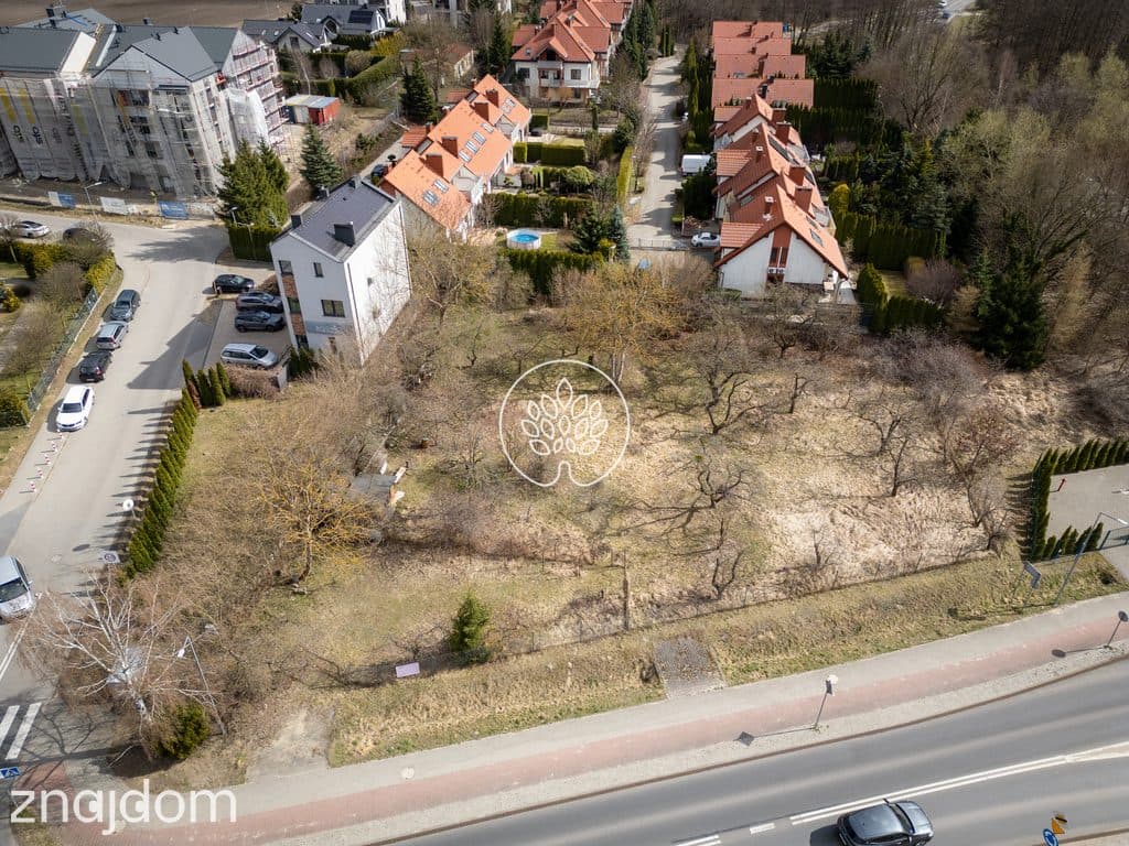 Niemcz 1001 m² + możliwość zakupu łącznie 1791 m² - zdjęcie 2