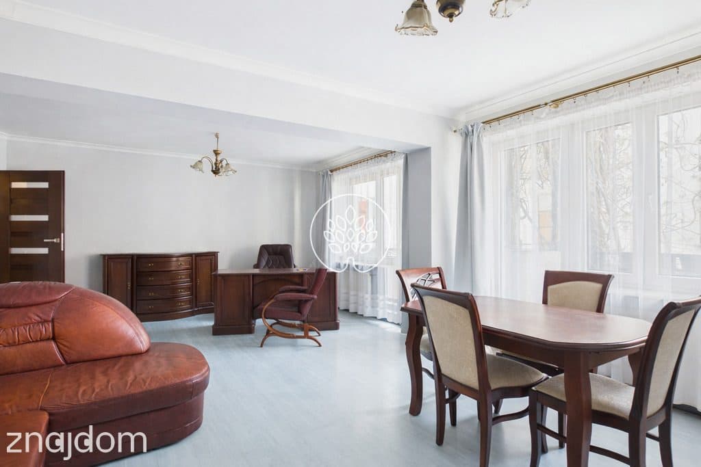 Czteropokojowe mieszkanie 90m2 z balkonem - zdjęcie 2
