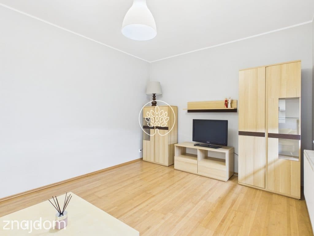 Przestronne mieszkanie 50 m² z tarasem i widokiem - zdjęcie 2