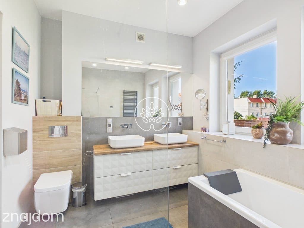 Dom na Piaskach 259 m² + budynek 35 m² | 2 garaże - zdjęcie 7