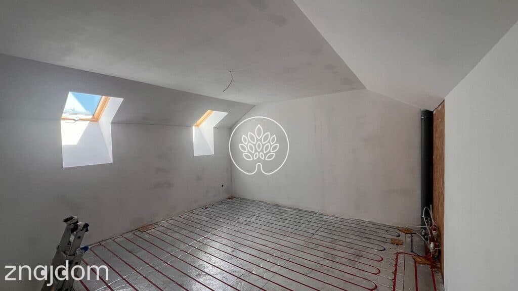 Energooszczędny dom z dużą działką 740 m² - zdjęcie 6