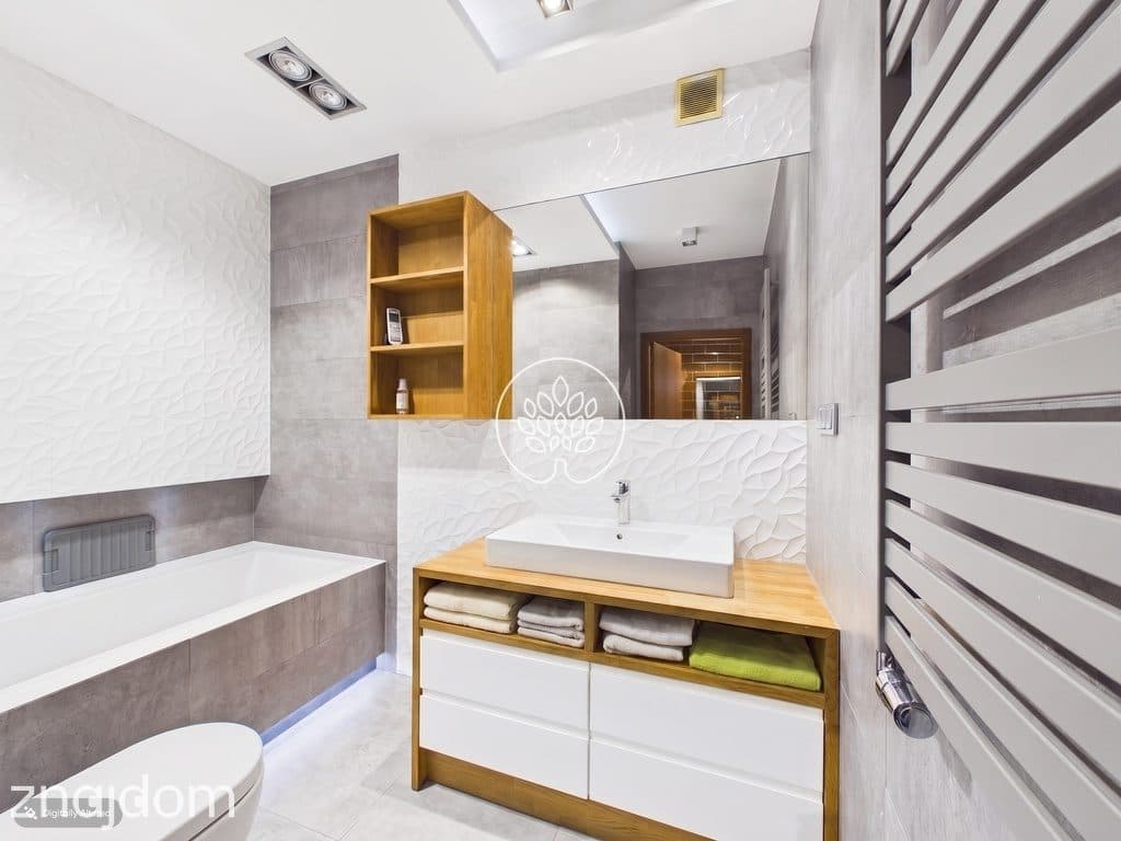 Apartament z tarasem, 2 komórki, 2 miejsca parking - zdjęcie 11