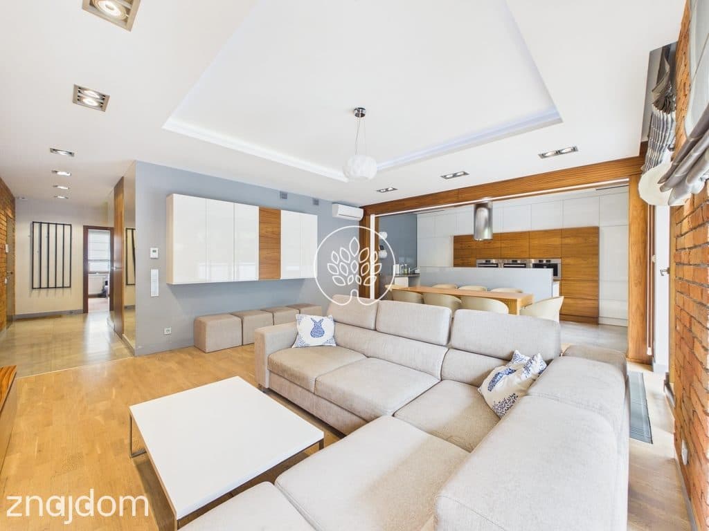 Apartament z tarasem, 2 komórki, 2 miejsca parking - zdjęcie 3