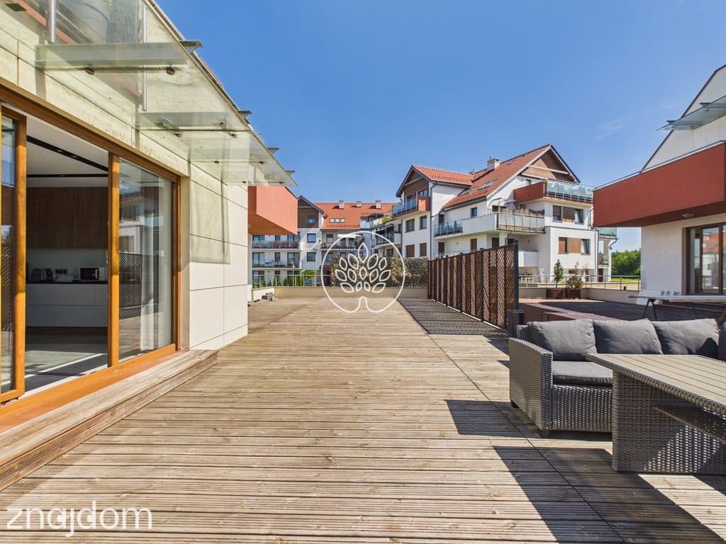 Apartament 113m2 z ponad 100m2 tarasu! Winda, osiedle zamknięte. - zdjęcie 19