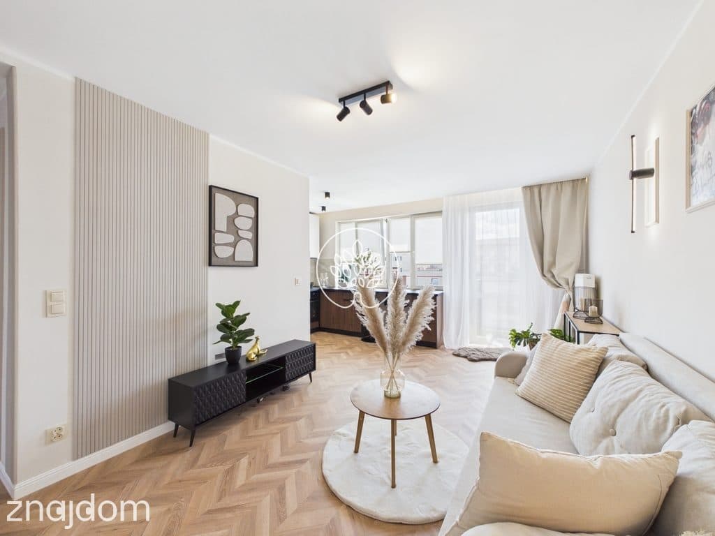 Szwedzka, 3 pokoje po generalnym remoncie, balkon - zdjęcie 2