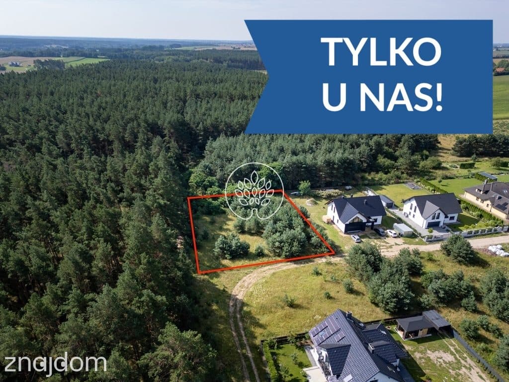 Działka urokliwa na skraju lasu .