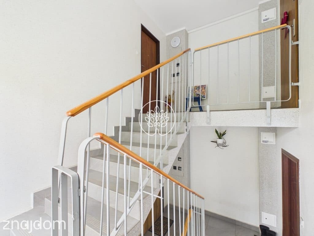 60,5 m², 3 POKOJE I ZERO REMONTU NA START - zdjęcie 19
