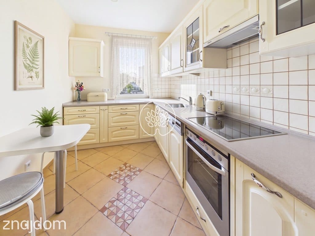 Oddzielna kuchnia / Duży balkon / Cicho - zdjęcie 9