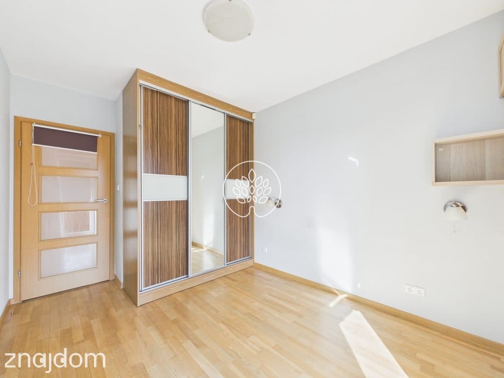 Oddzielna kuchnia / Duży balkon / Cicho - zdjęcie 8