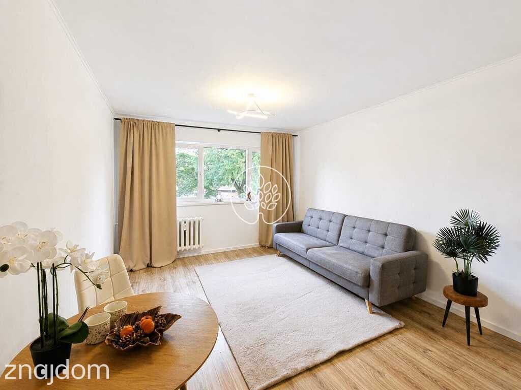 Blisko metra / Przy lesie / Gotowe do wprowadzenia
