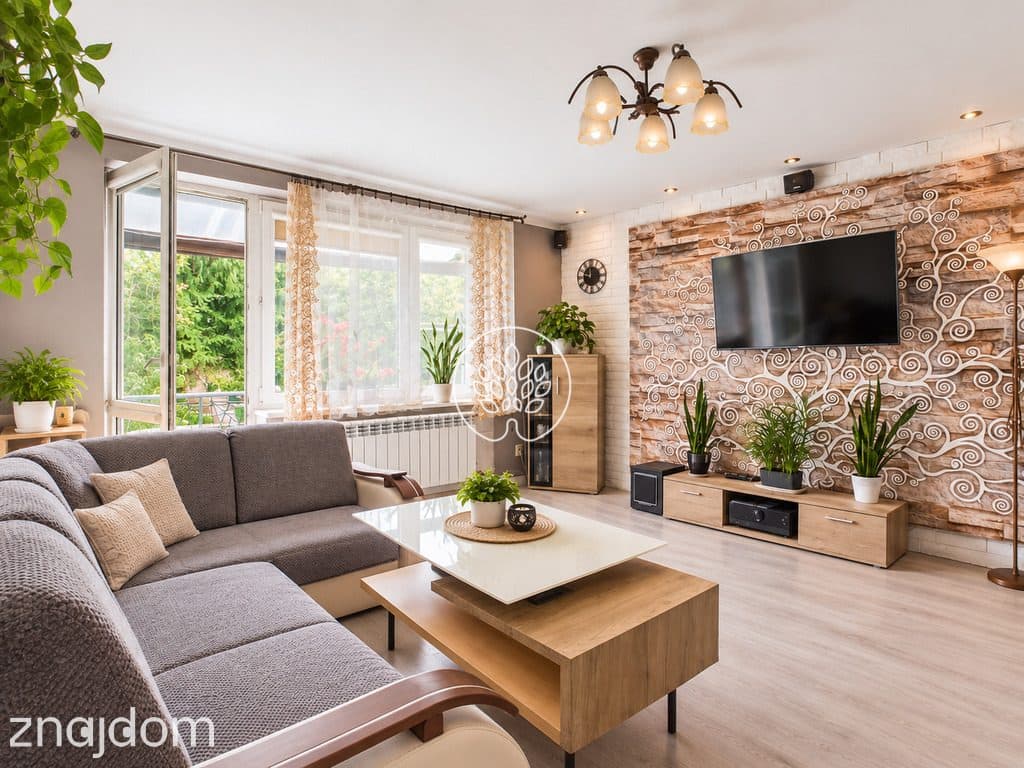 Dom 110m2 Osiedle Kwiatów - zdjęcie 2