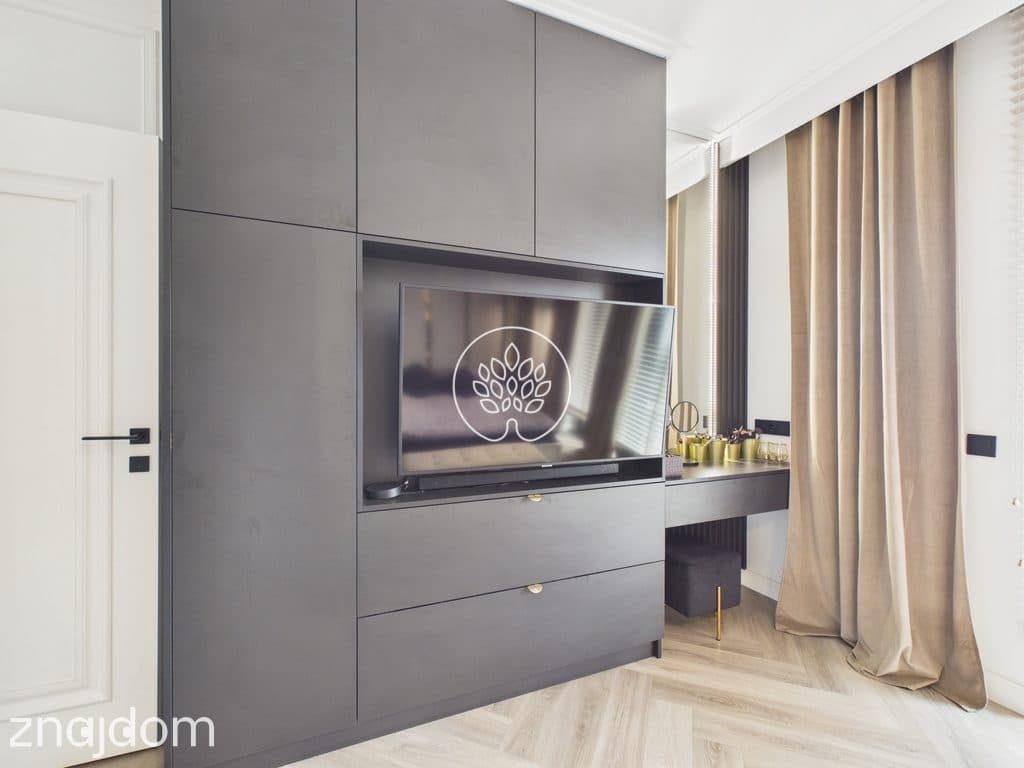 Luksusowy apartament w centrum 80m2 - zdjęcie 9