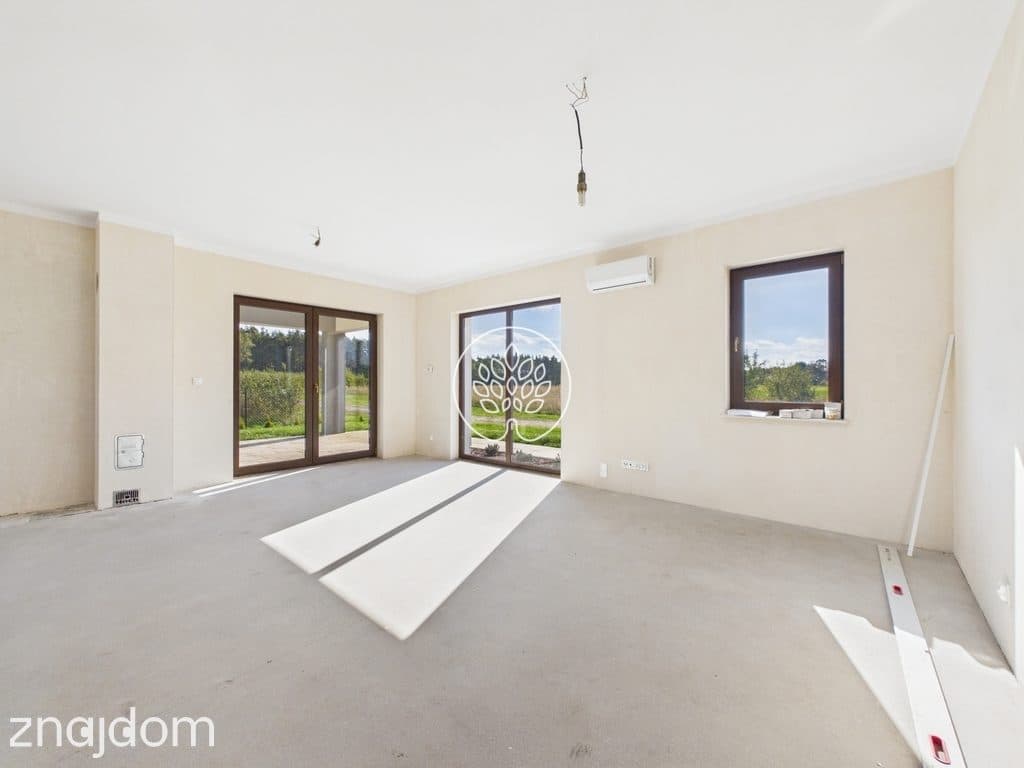 Nowy dom 143 m² z sadem i tarasem 30 m² – Szczutki - zdjęcie 5