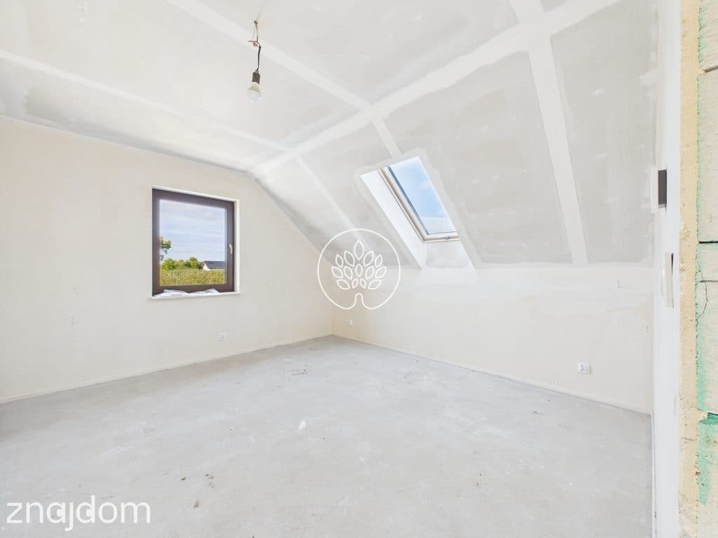 Nowy dom 143 m² z sadem i tarasem 30 m² – Szczutki - zdjęcie 11
