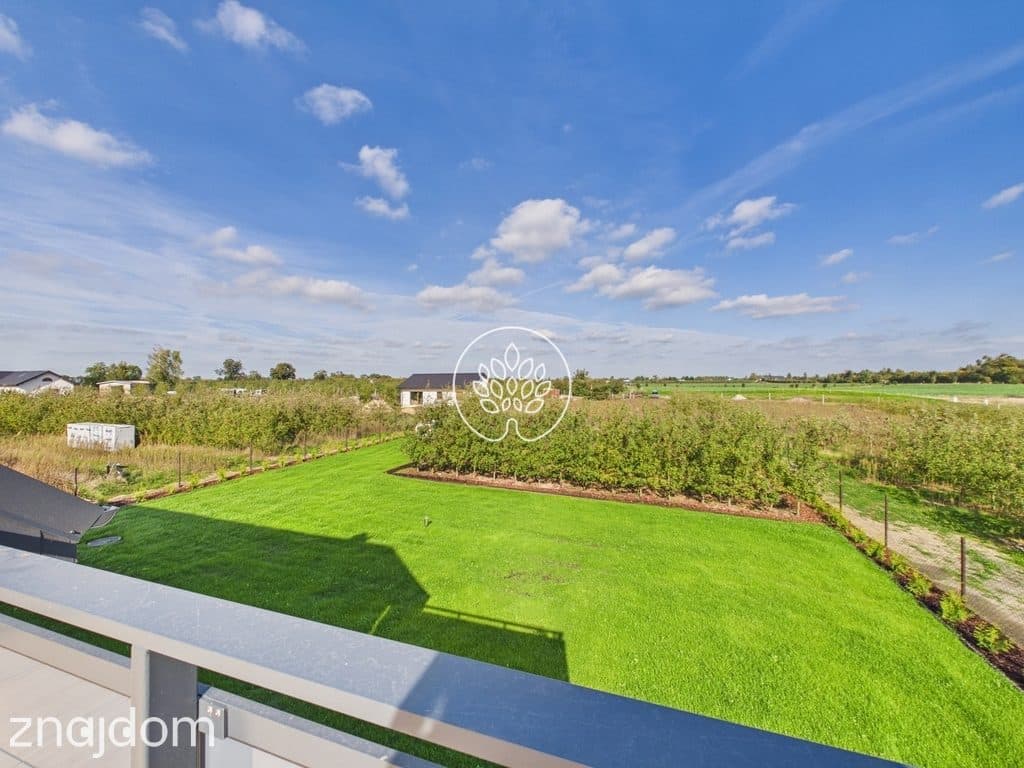 Nowy dom 143 m² z sadem i tarasem 30 m² – Szczutki - zdjęcie 10