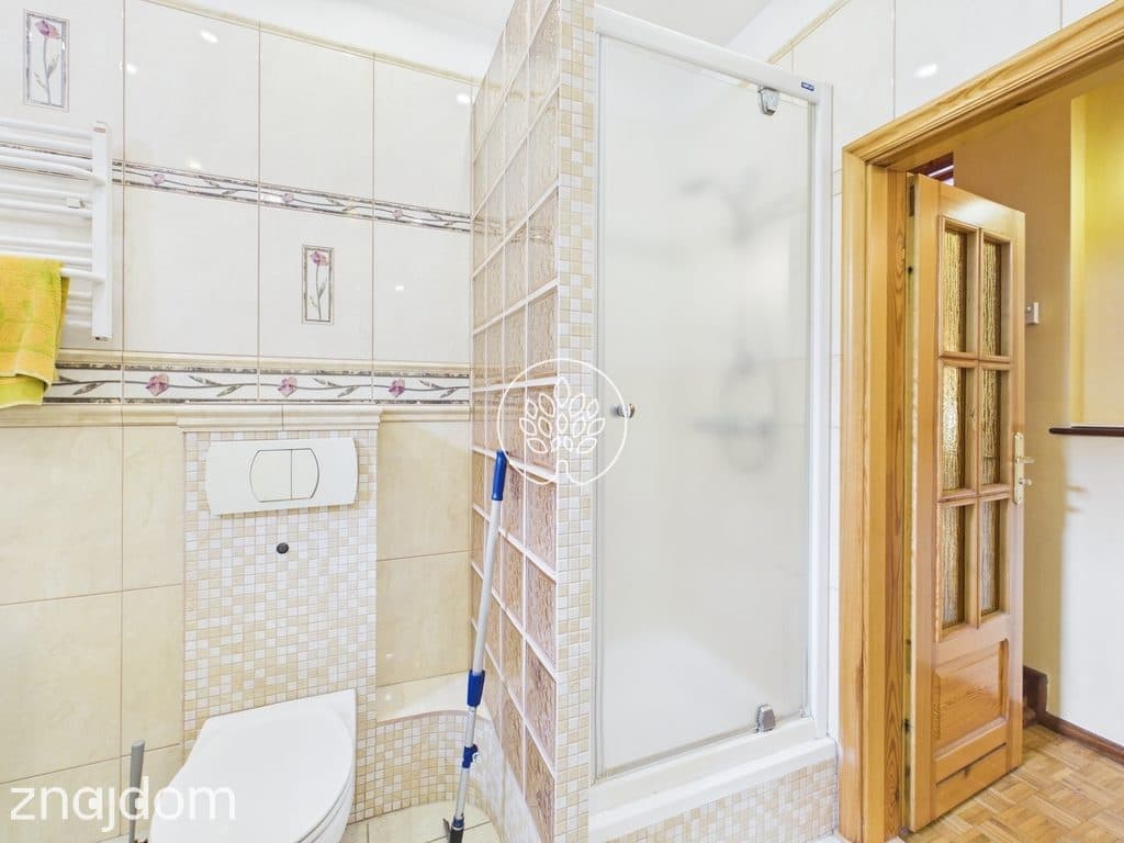 Przestronny dom 180 m² | Inowrocław | garaż - zdjęcie 10