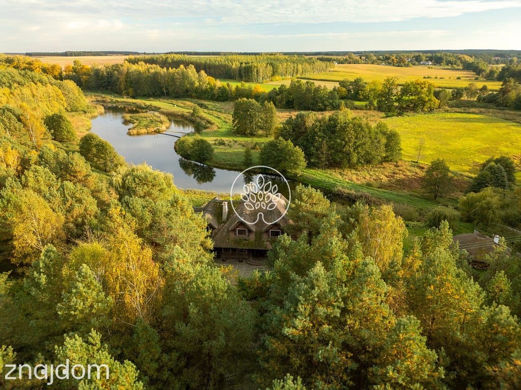 9 hektarów absolutnej prywatności / Leśna rezydencja nad wodą - zdjęcie 16