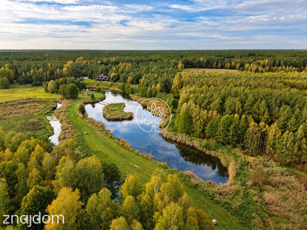 9 hektarów absolutnej prywatności / Leśna rezydencja nad wodą - zdjęcie 2