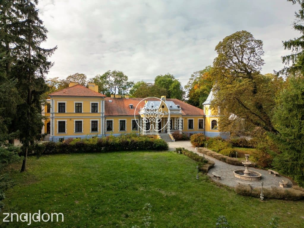Zabytkowy Pałac / 7,4 ha parku / prywatny staw - zdjęcie 2