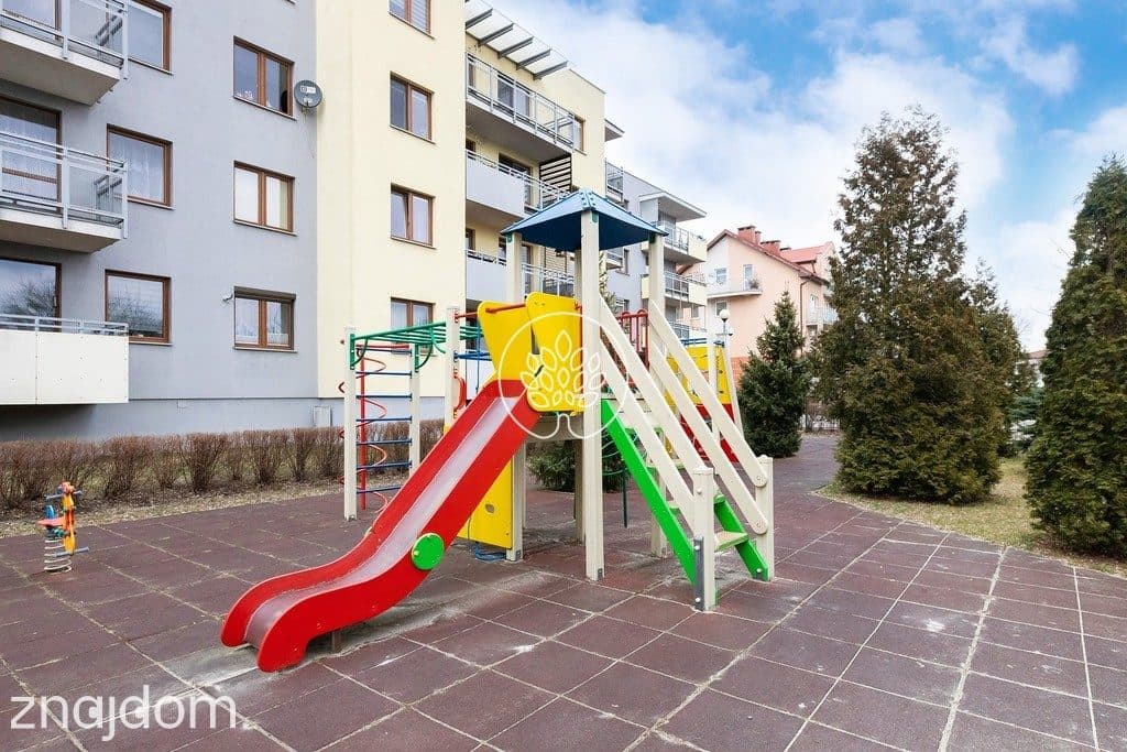trzypokojowe mieszkanie na Gołębiej - zdjęcie 2
