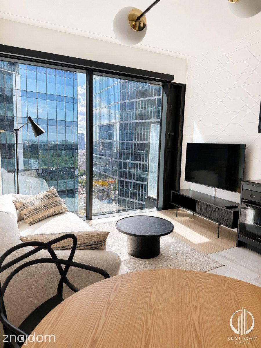 Dwupokojowy apartament - Towarowa Towers - zdjęcie 8
