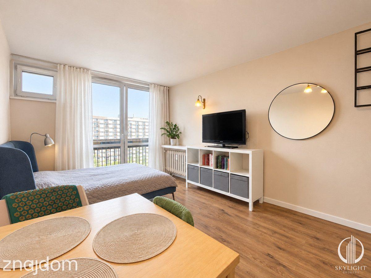 2 pokoje 38 m², Metro Rondo ONZ, Widok