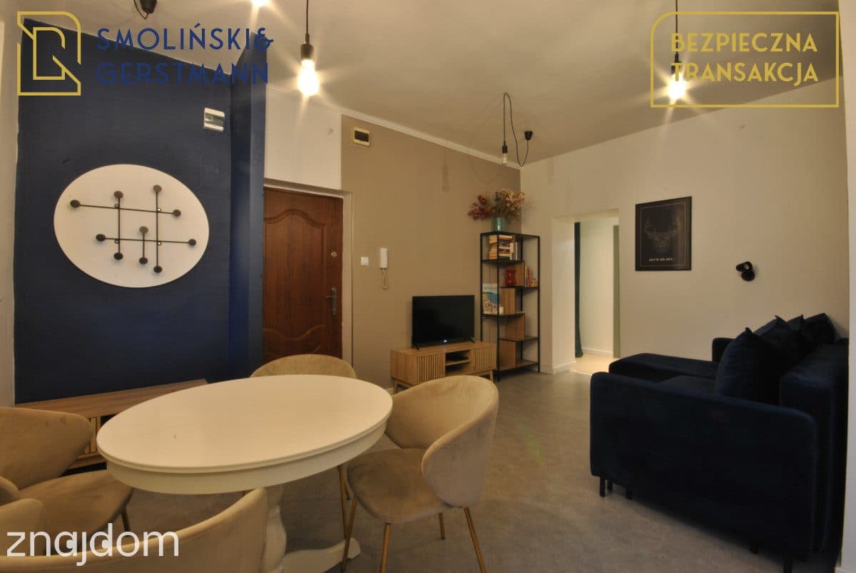 Mieszkanie 3 pokojowe - blisko do przystanku SKM - zdjęcie 2