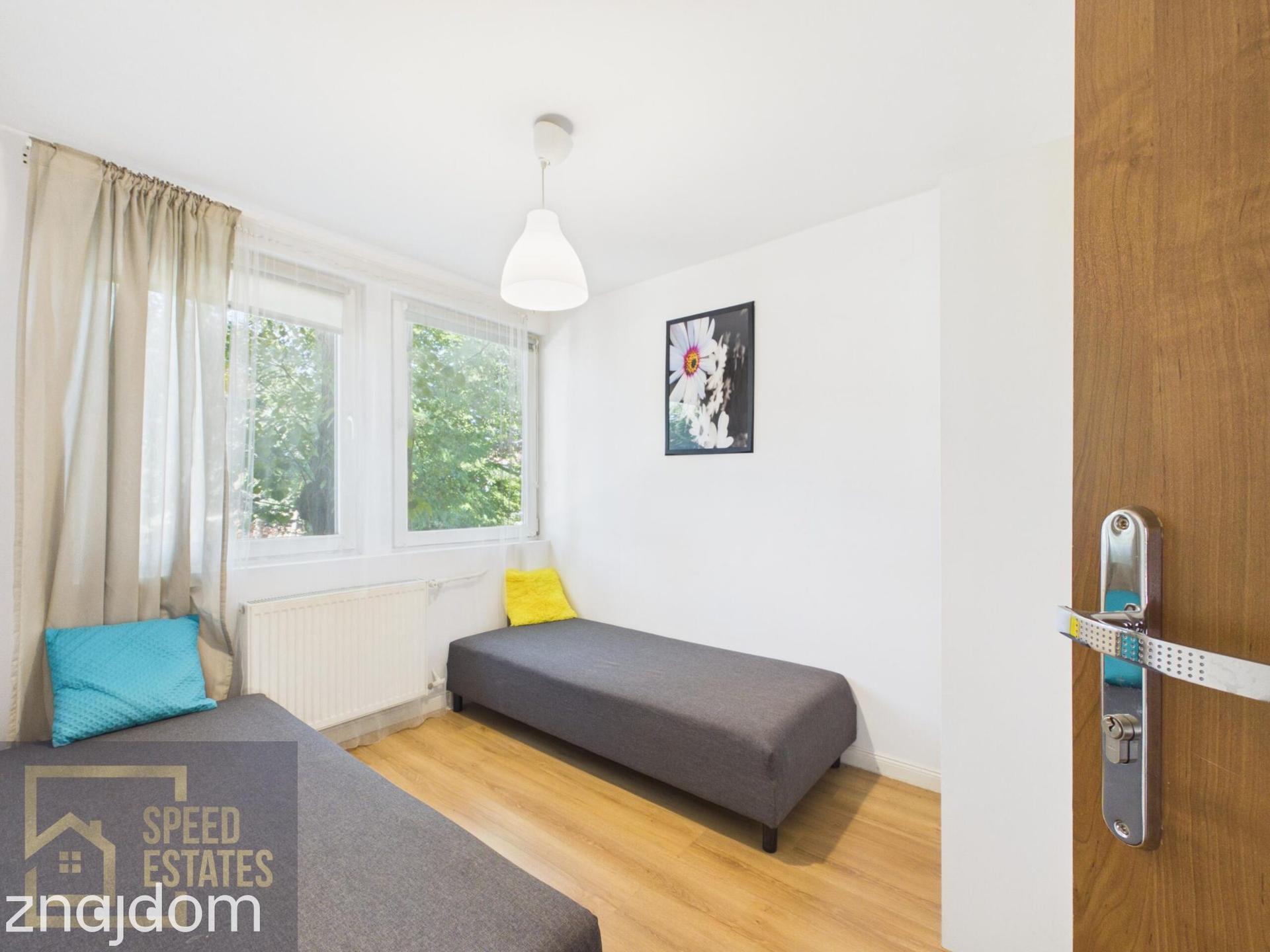 DOM Z 5 NIEZALEŻNYMI MIESZKANIAMI | 900 m² DZIAŁKI | INWESTYCJA - zdjęcie 3