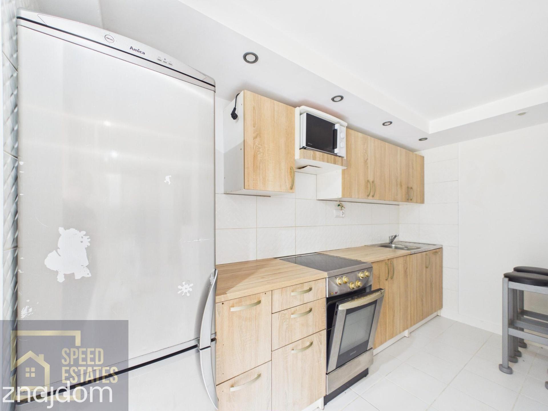DOM Z 5 NIEZALEŻNYMI MIESZKANIAMI | 900 m² DZIAŁKI | INWESTYCJA - zdjęcie 9