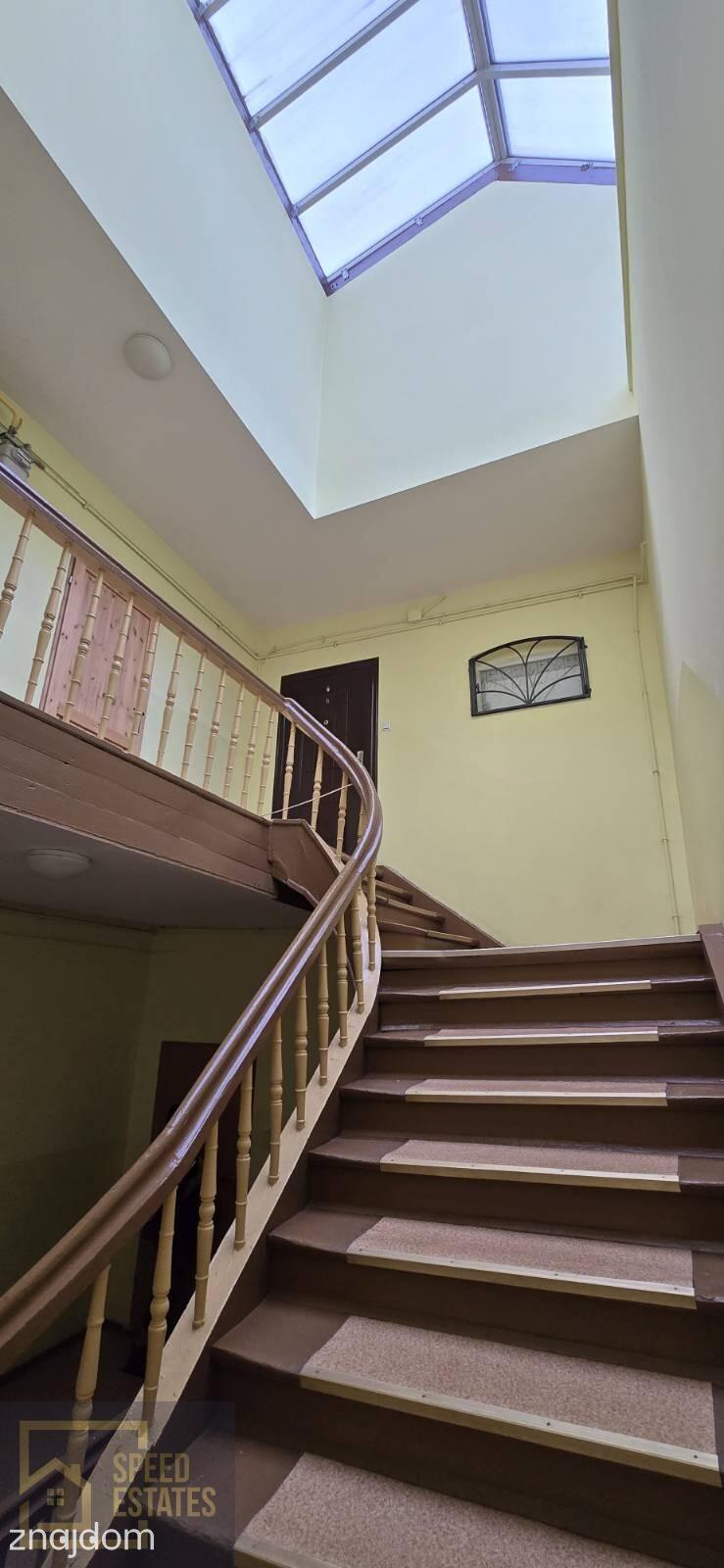2 POKOJE | 88,8 m² | RYNEK W ŚWIDNICY | DO GENERALNEGO REMONTU - zdjęcie 5