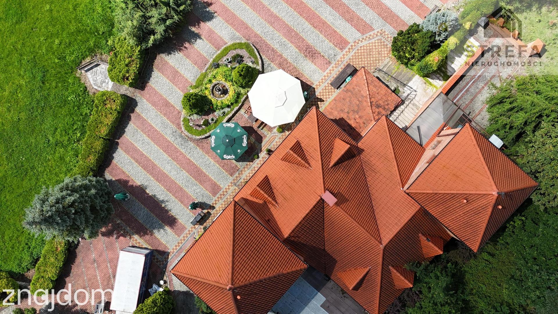 Zamek, hotel, restauracja, gotowy biznes - zdjęcie 12
