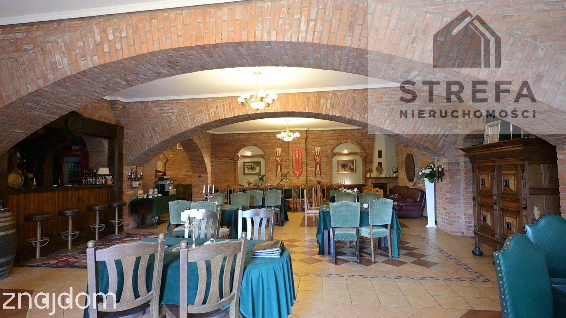 Zamek, hotel, restauracja, gotowy biznes - zdjęcie 14