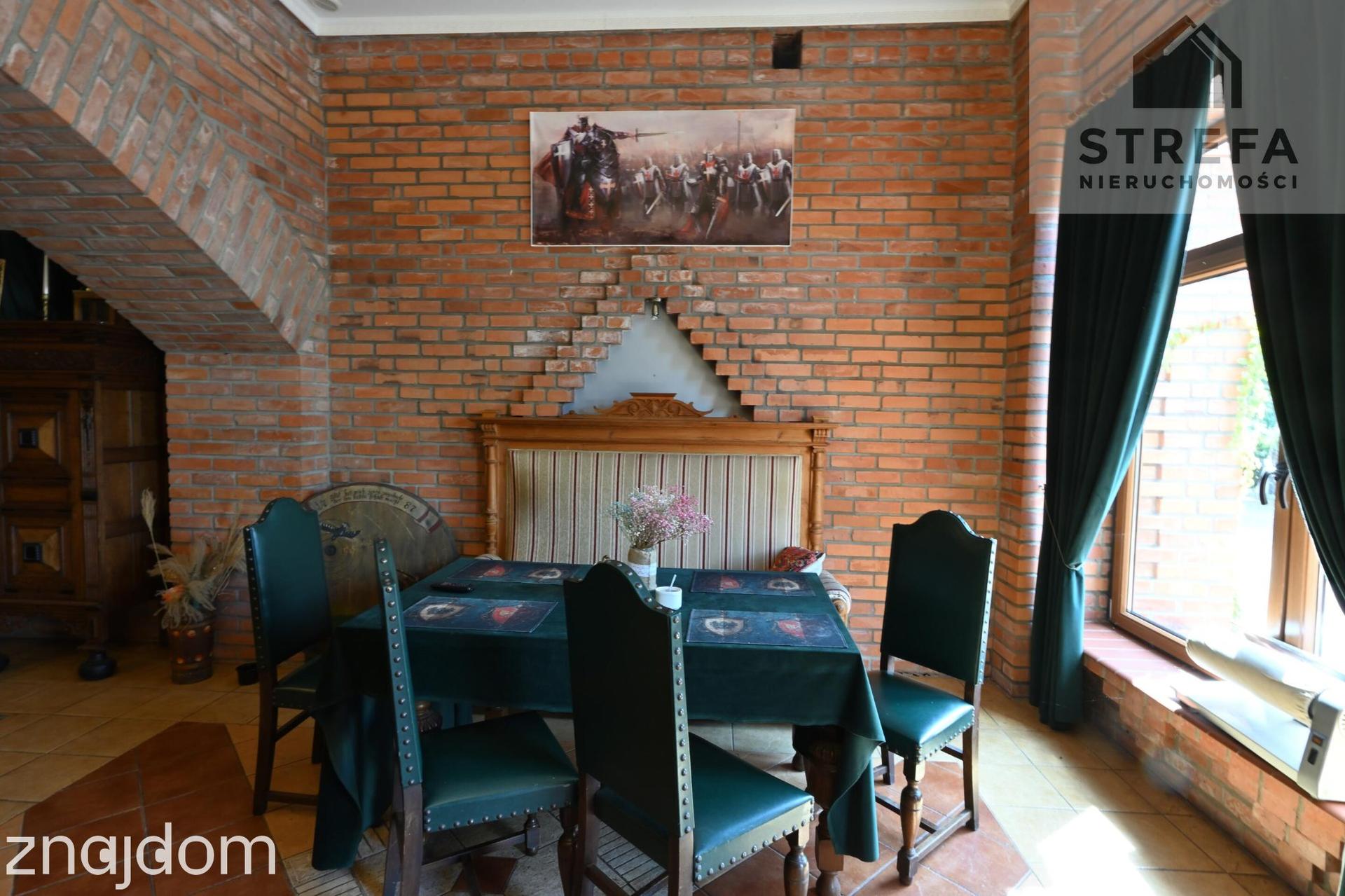 Zamek, hotel, restauracja, gotowy biznes - zdjęcie 15