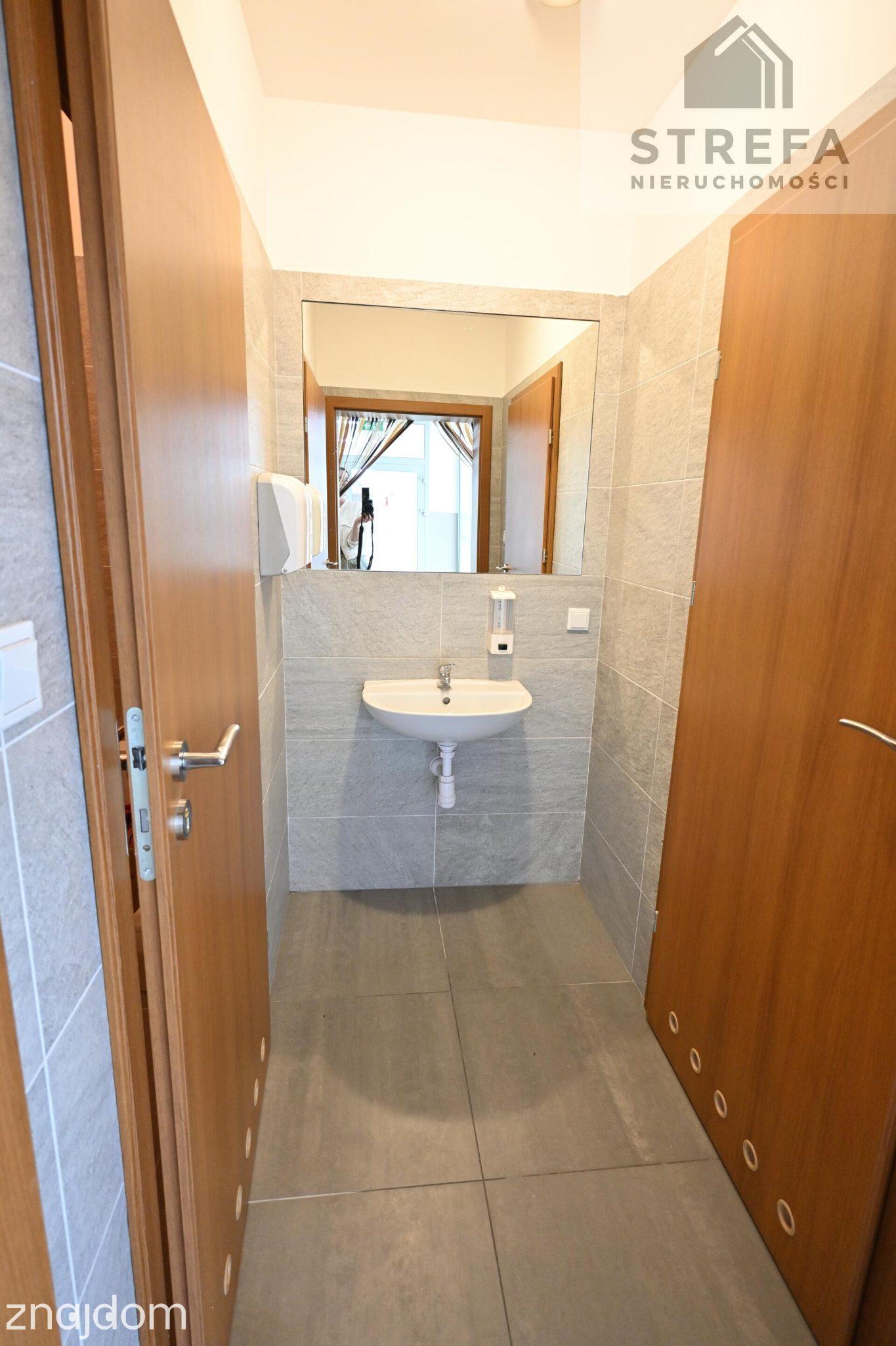 Lokal handlowo-usługowy 400 m² przy drodze krajowej DK75 w Jurkowie - zdjęcie 11