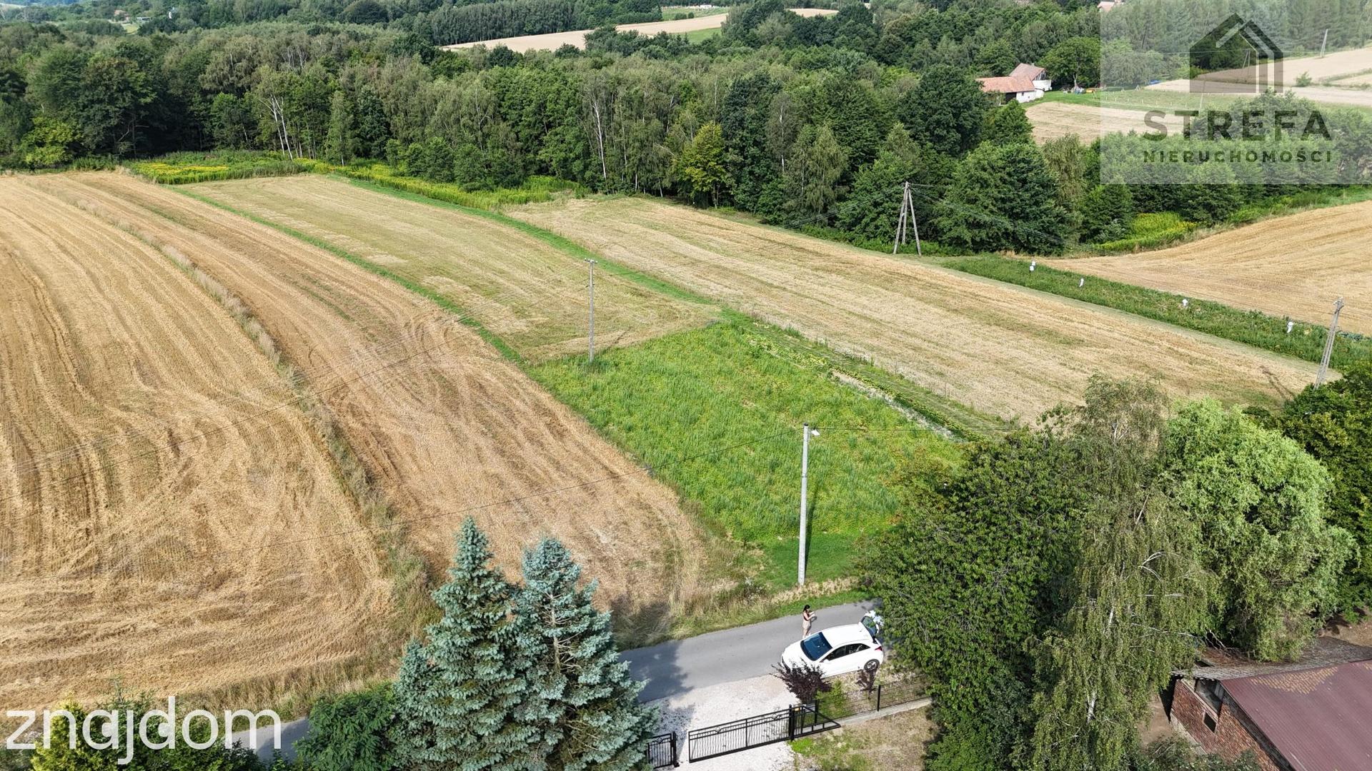 Działka budowlana 15,01 ar – media w działce, bezpośredni wjazd, wysoka prywatność, Poręba Radlna - zdjęcie 2