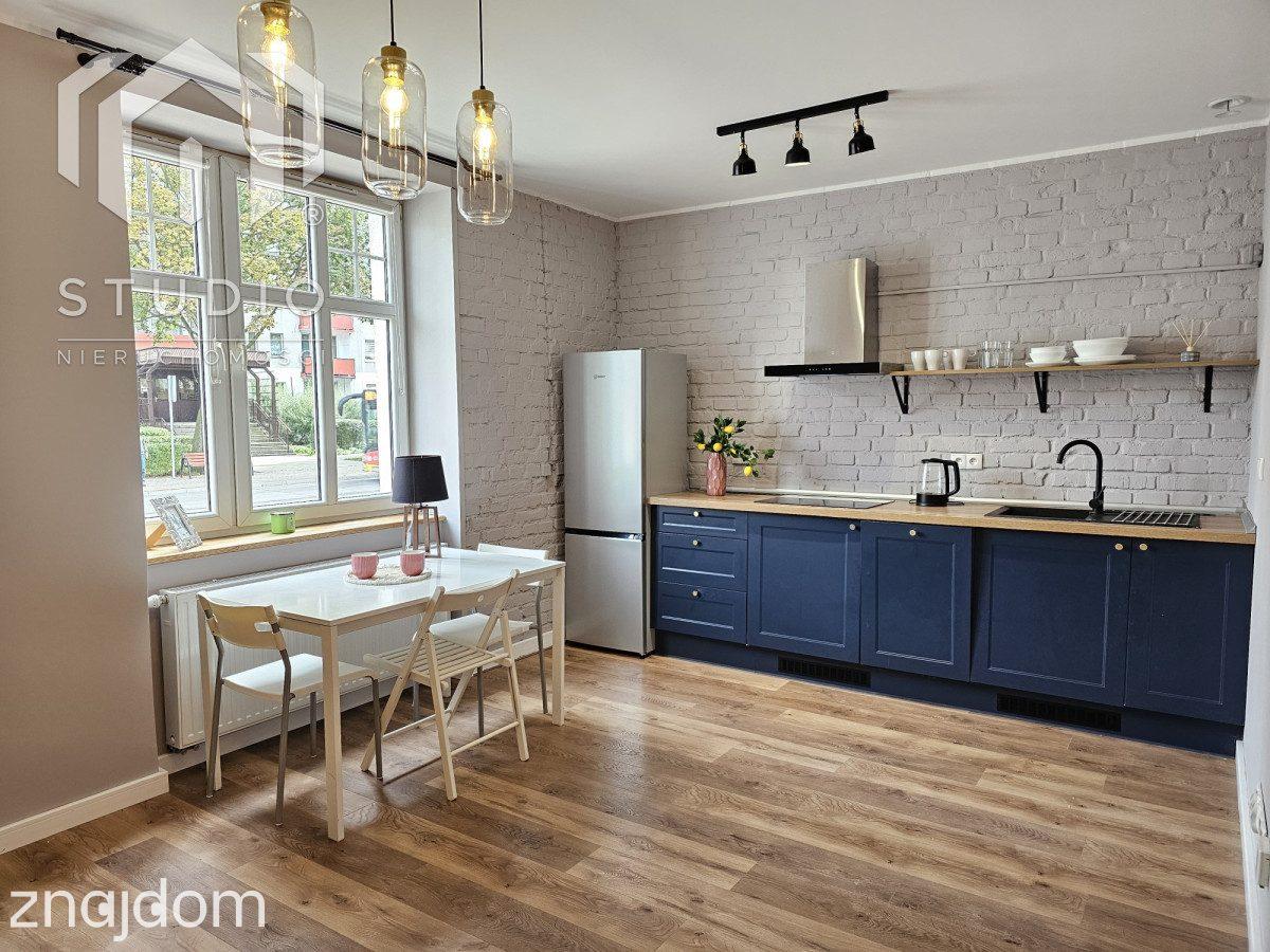 Lok. biurowy 27 m²/Centrum Bielska/Wyposażony