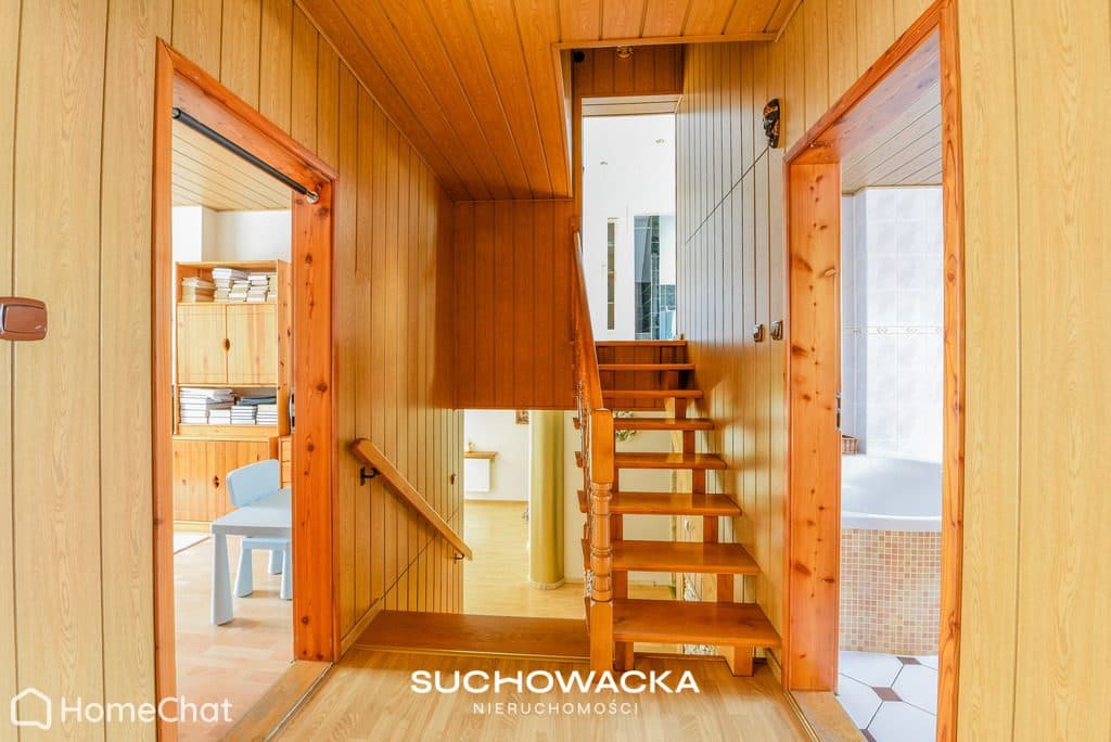 6 pok. | 253 m² | garaż | ogród | piwnica
