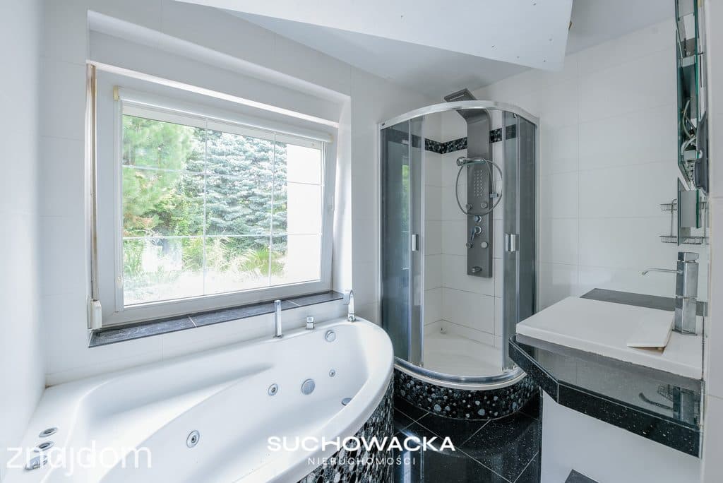 Dom z dużym potencjałem | 7 pokoi | działka 1200m2 - zdjęcie 10