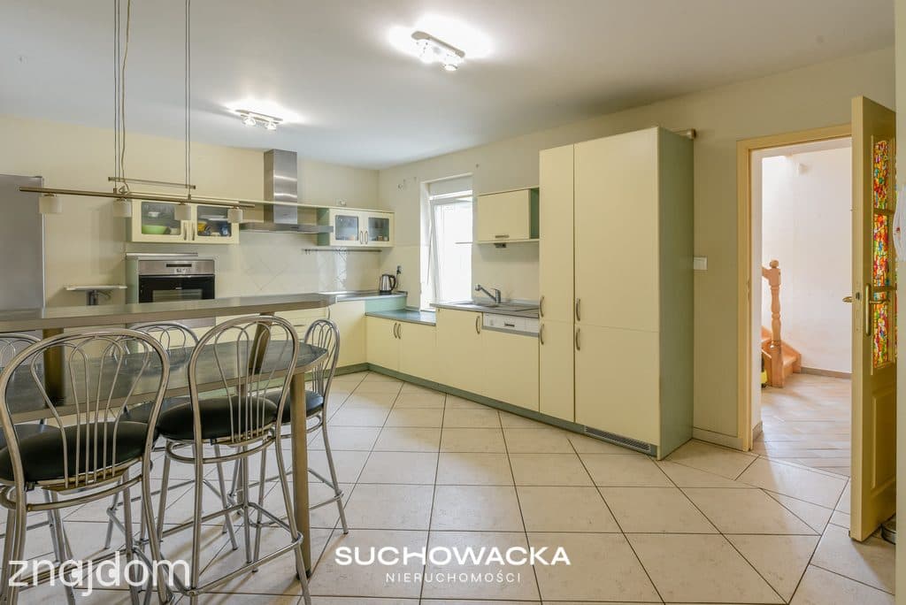 Dom z dużym potencjałem | 7 pokoi | działka 1200m2 - zdjęcie 11