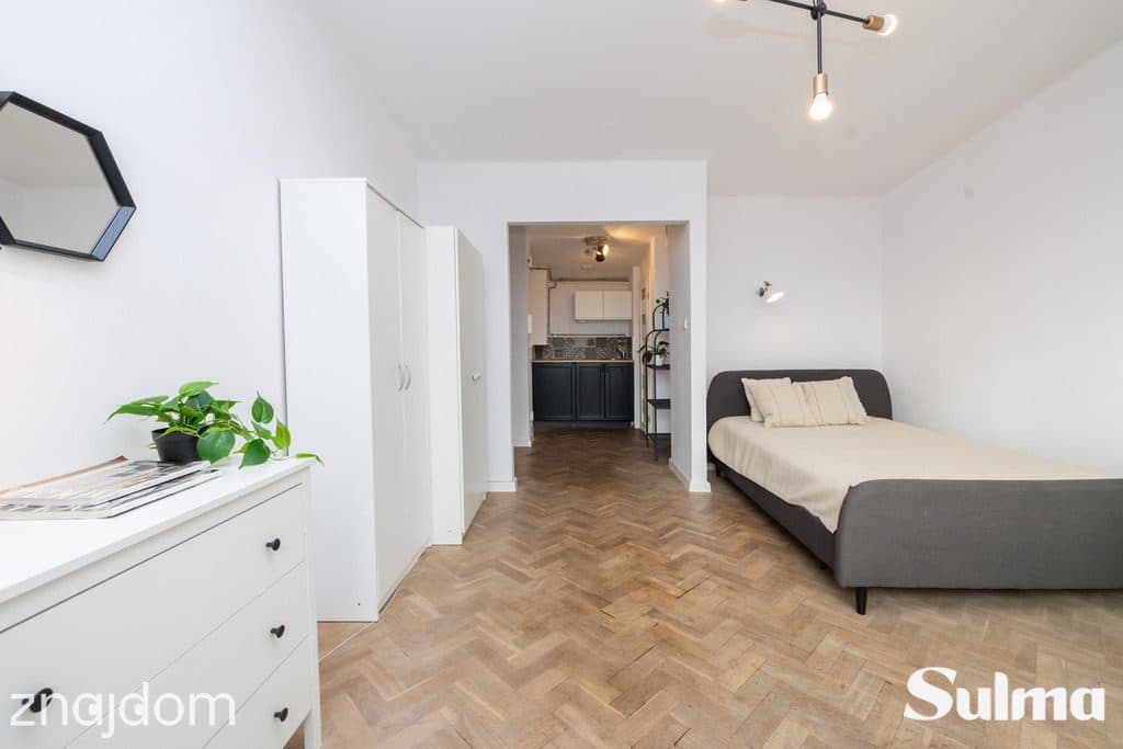 Duża kawalerka z aktywną umową najmu | balkon - zdjęcie 4