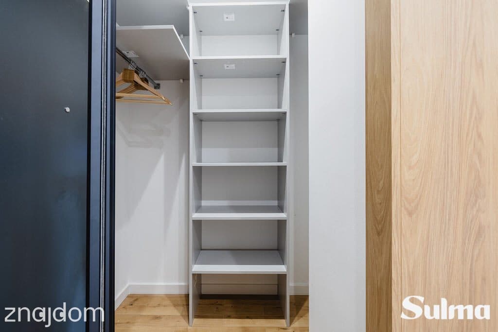 Nowa kawalerka | Garderoba | Balkon | Zwierzęta | - zdjęcie 15