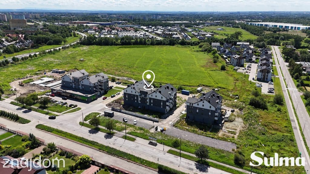 Ustawna kawalerka w kameralnym budynku - zdjęcie 5