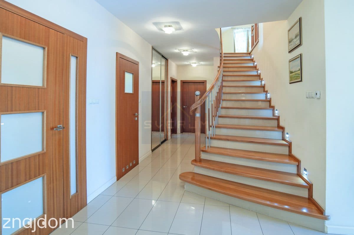 Komfortowy dom 233 m² z ogrodem przy rzece. - zdjęcie 10