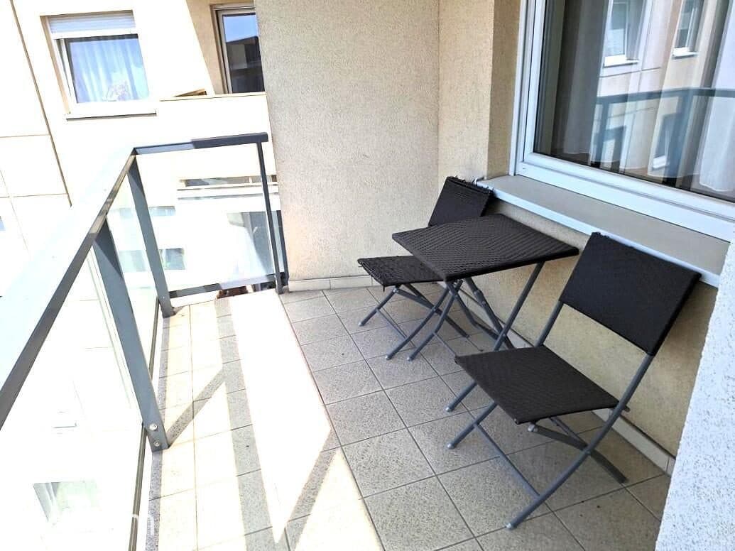 Komfortowe mieszkanie w super lokalizacji - zdjęcie 6