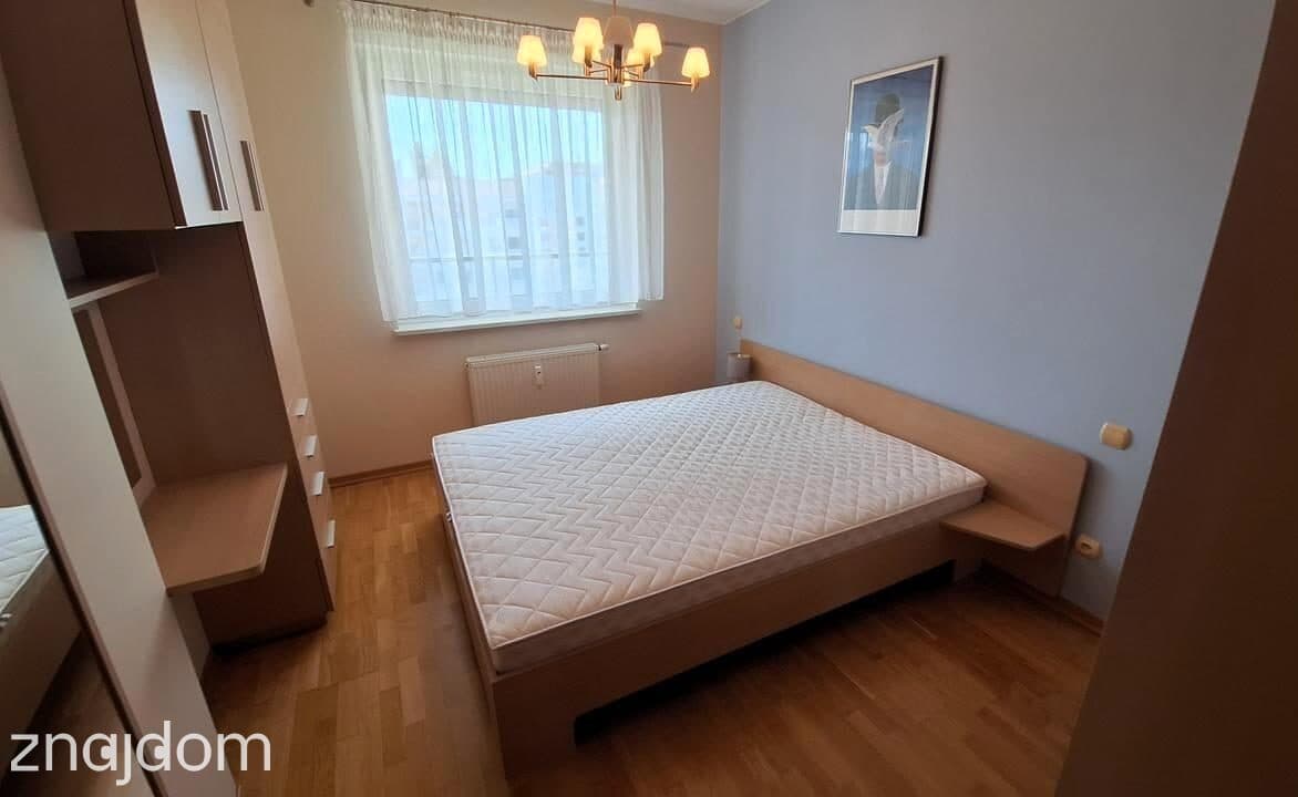 Komfortowe mieszkanie w super lokalizacji - zdjęcie 8