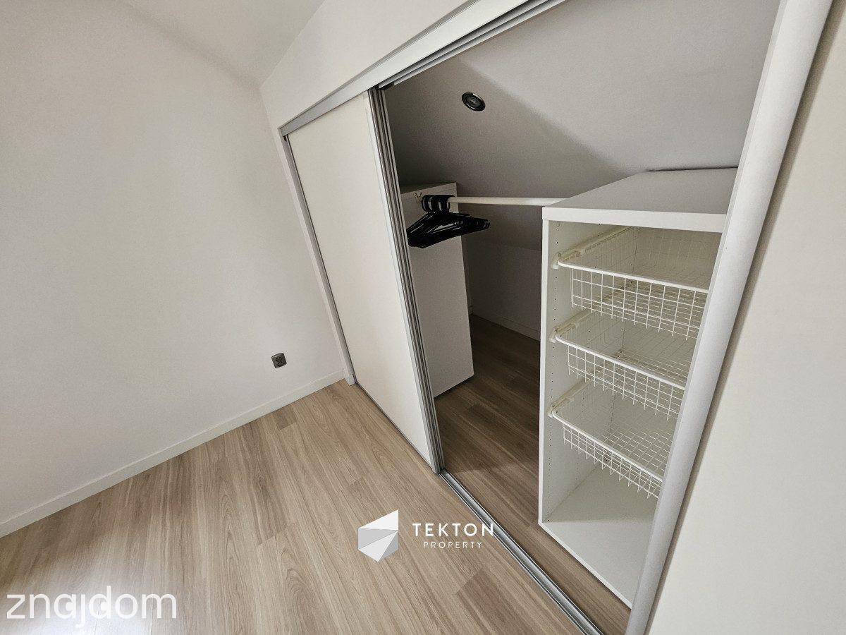 Słoneczne 2 pokojowe mieszkanie,blisko centrum - zdjęcie 11