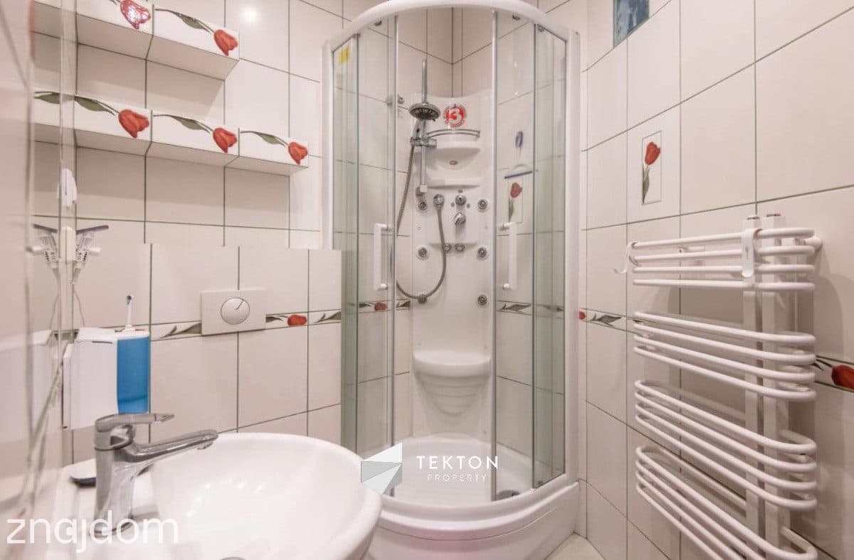 Dom wolnostojący z niezależną kawalerką | 277 m² | - zdjęcie 6