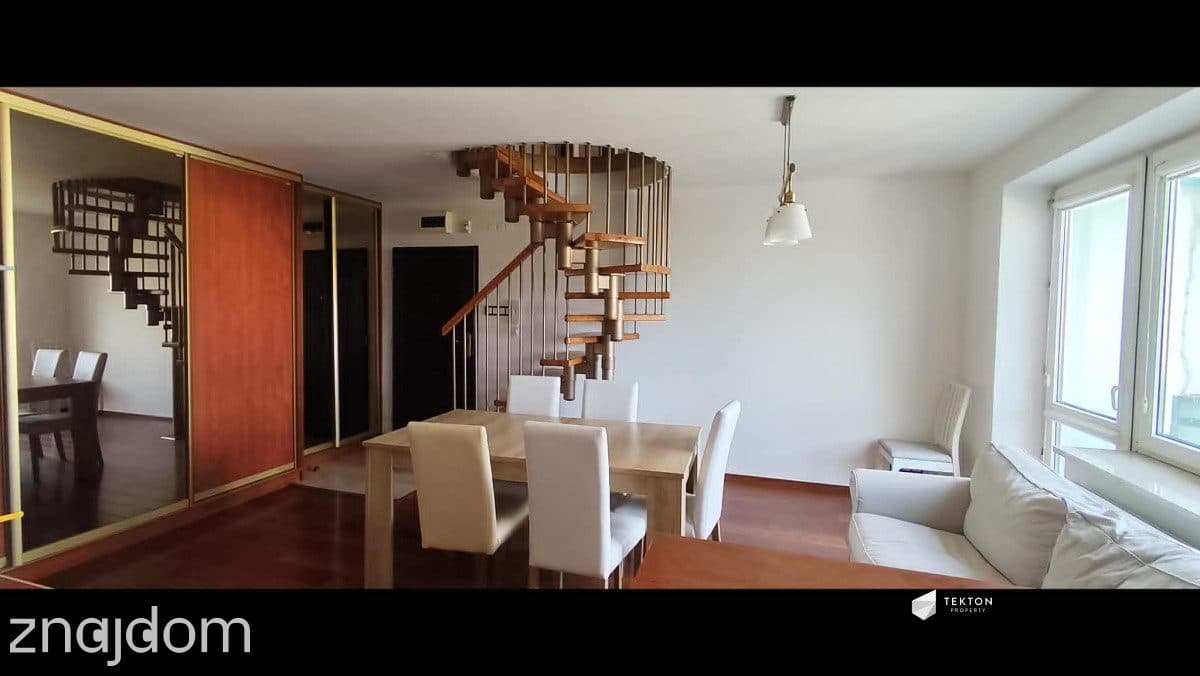 Dwupoziomowy klimatyczny apartament 100m2 - zdjęcie 2