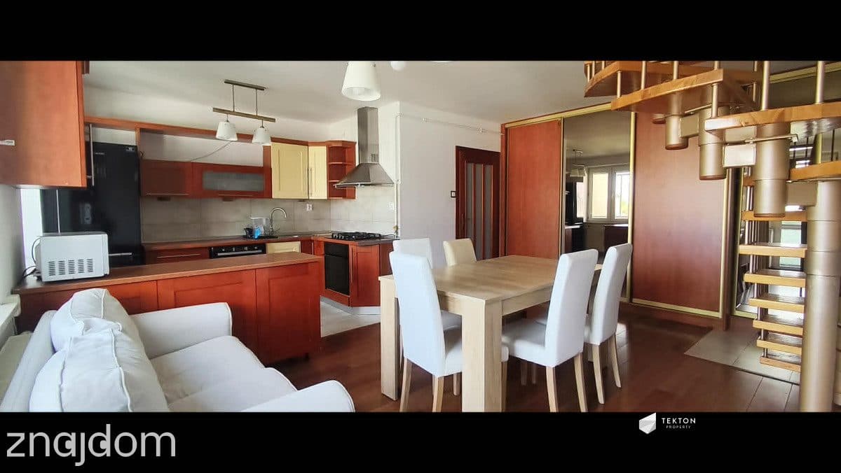 Dwupoziomowy klimatyczny apartament 100m2 - zdjęcie 3